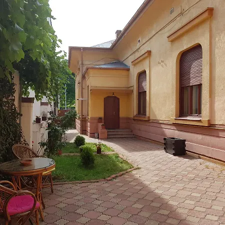 Casa Boiereasca Hostel Craiova