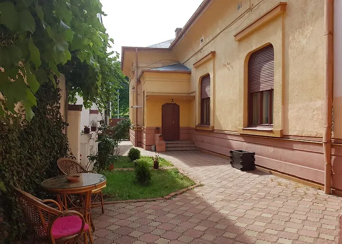 Casa Boiereasca Albergue Craiova